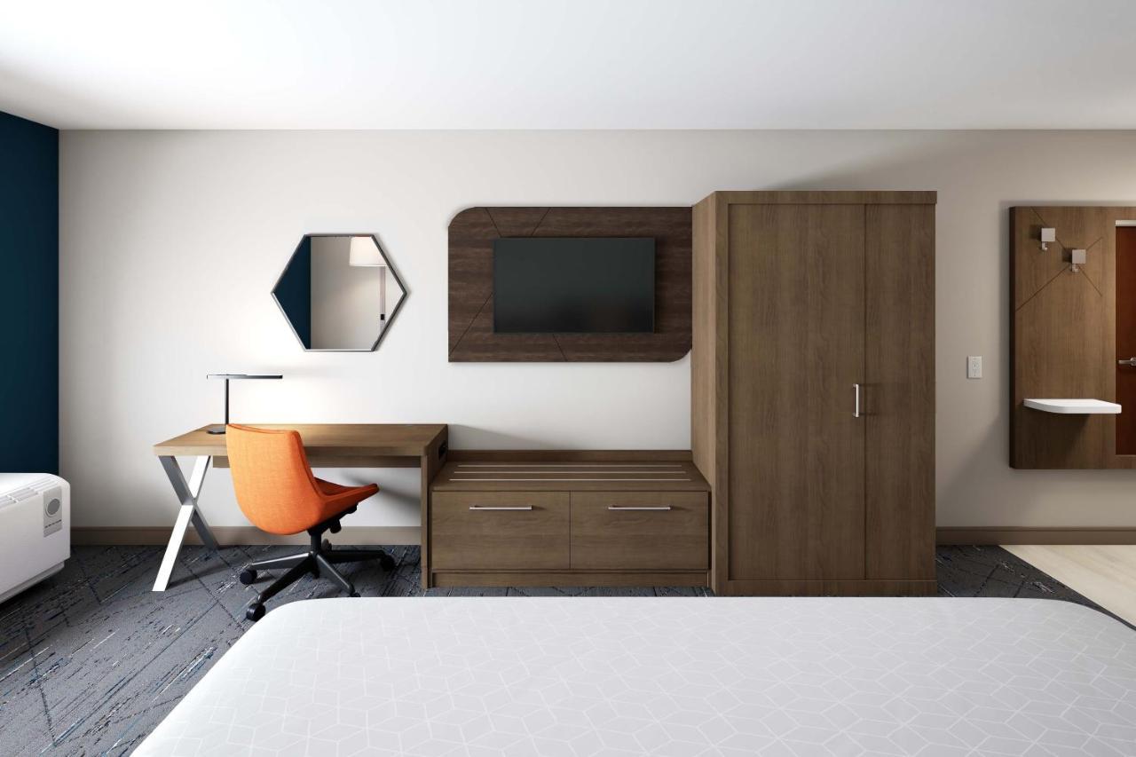 Holiday Inn Express & Suites - Austin - Manor By Ihg Exterior photo